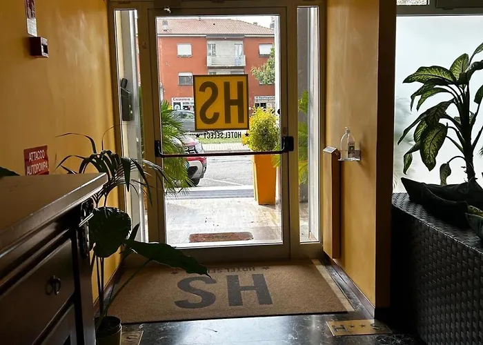 Select Сант'Иларио-д'Энца